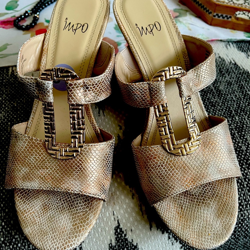 Wedges size 8/12